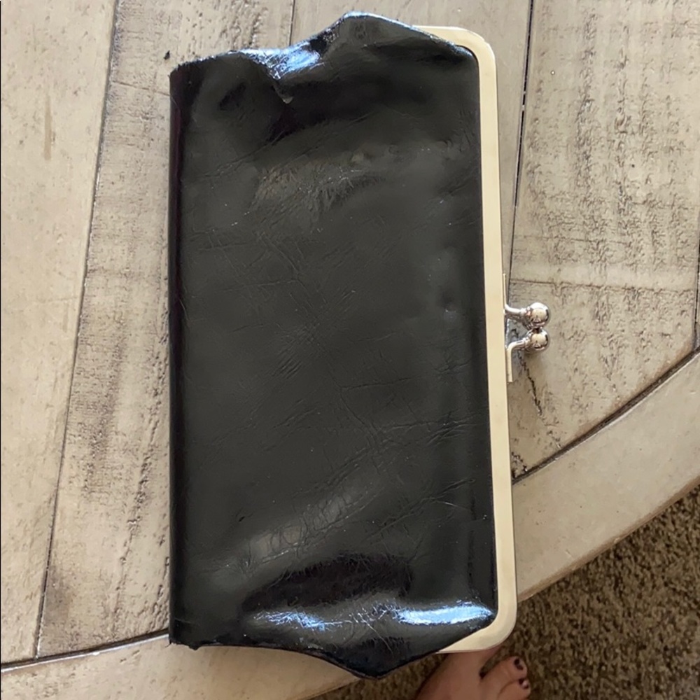 Wallets - Picture 6 of 11